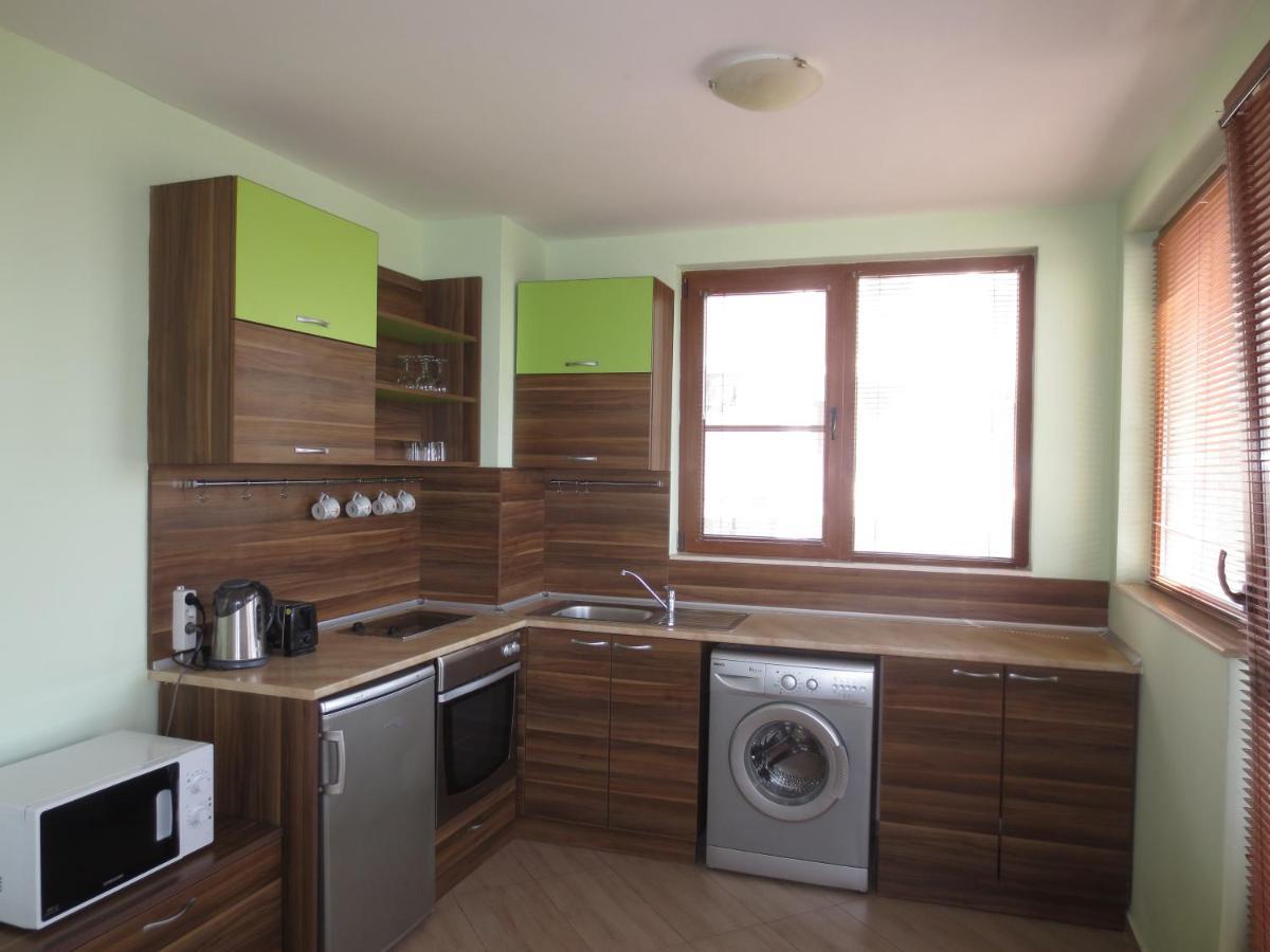 Fantasy Apartments Saint Constantine And Helena Resort سينتس قسطنطين وهيلينا المظهر الخارجي الصورة