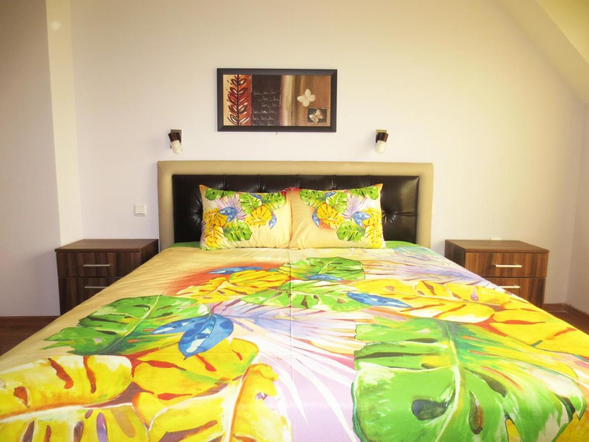 Fantasy Apartments Saint Constantine And Helena Resort سينتس قسطنطين وهيلينا المظهر الخارجي الصورة