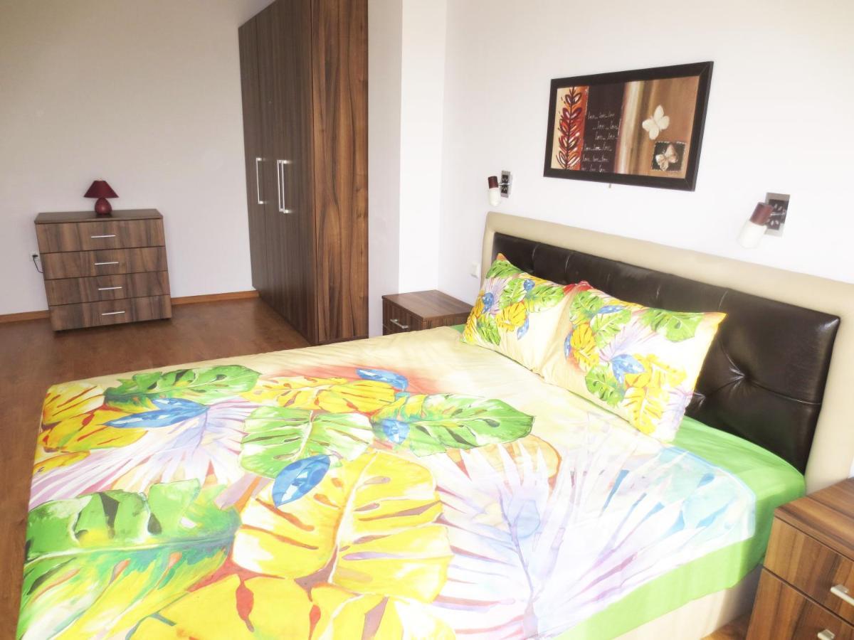 Fantasy Apartments Saint Constantine And Helena Resort سينتس قسطنطين وهيلينا المظهر الخارجي الصورة