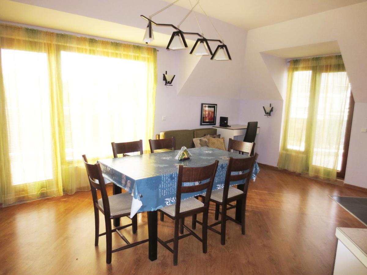 Fantasy Apartments Saint Constantine And Helena Resort سينتس قسطنطين وهيلينا المظهر الخارجي الصورة
